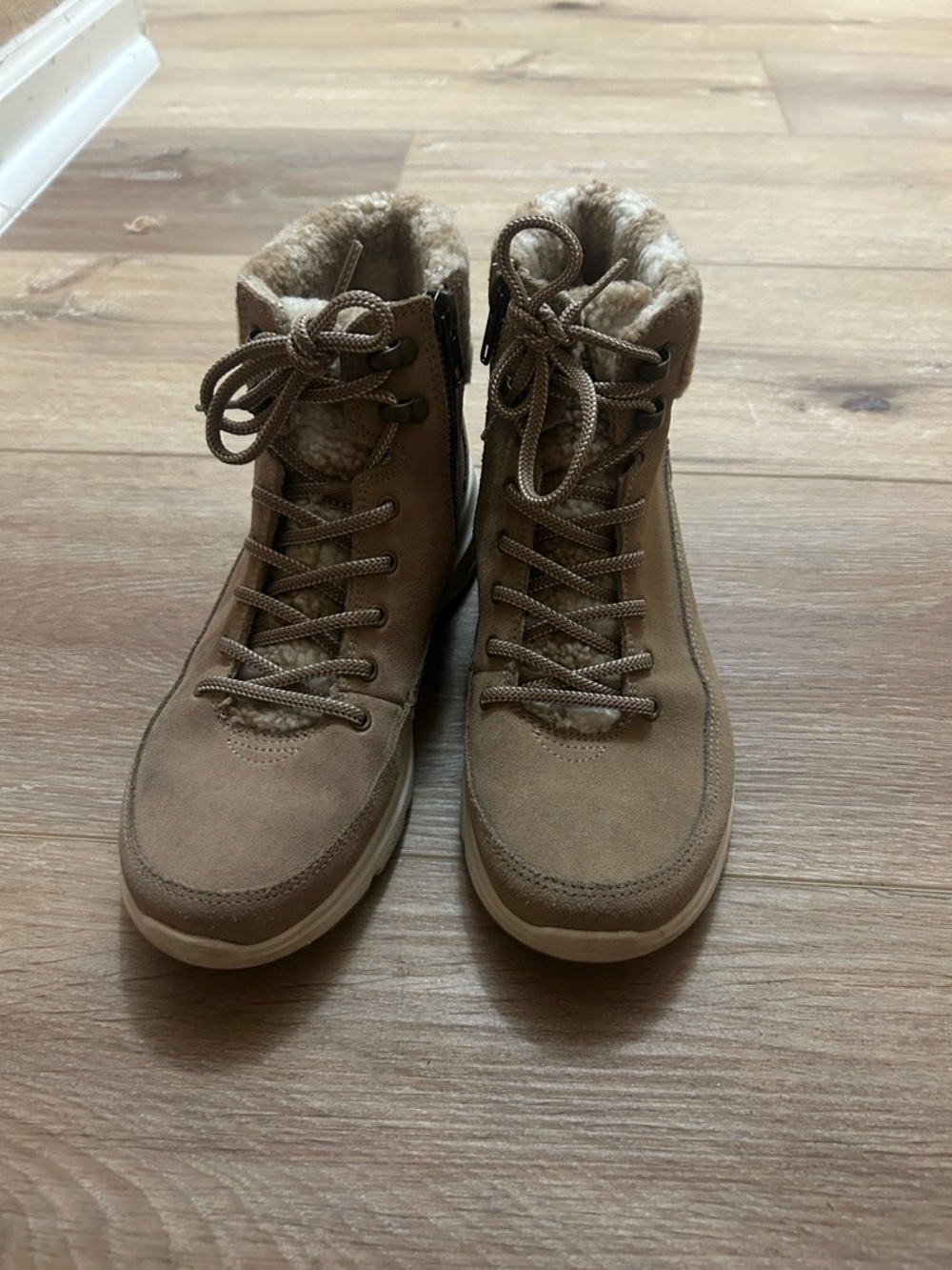 Women’s sketchers Casual Tan Suede Lace-Up Boots with Knit Collar - Picture 2 of 4